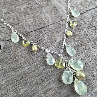 Alternative view of 5x6mm Dyed Pale Green Rice Freshwater Pearls Beads