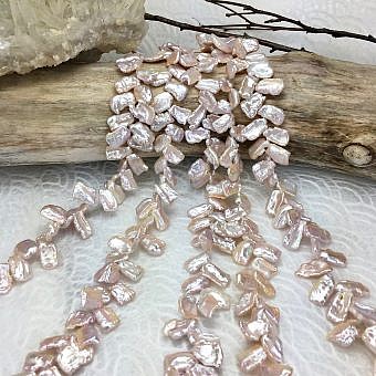 9x16mm Pink Tulle Biwa Freshwater Pearls Beads