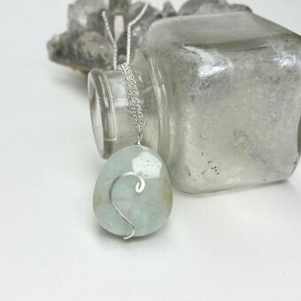 Alternative view of 23x30mm Smooth Irregular Oval Aquamarine Beads