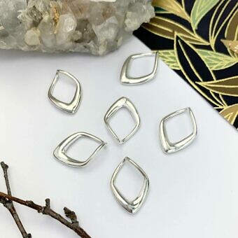 Large Waved Diamond Drop Sterling Silver .925 - Pendants