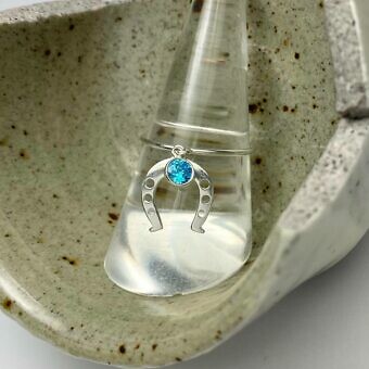 Alternative view of Horseshoe Sterling Silver .925 Amoracast – Pendants Charms