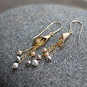 Alternative view of Medium Calla Lily Flower Cone End Cap Sterling Silver .925 Amoracast