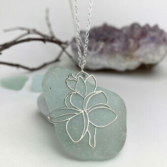 Alternative view of Hawaiian Plumeria Flowers Sterling Silver .925 Amoracast - Pendants Charms