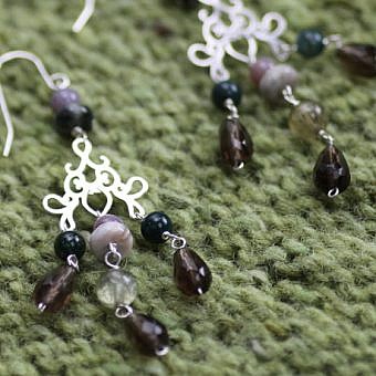 Alternative view of Scroll Vintage Chandelier Brushed 14kt Gold Vermeille Amoracast - Connectors Pendants Charms