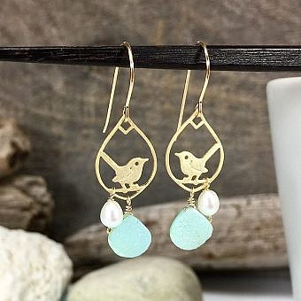 Alternative view of Wren Bird in Petal Drop Frame Brushed 14kt Gold Vermeille Amoracast - Pendants Charms