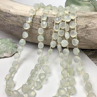 8mm Faceted Sweetheart Drop Serpentine (New Jade) Beads