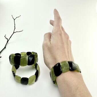 Alternative view of Olive Jade and Black Onyx Rectangle Stone Stretchy Elastic Bracelets