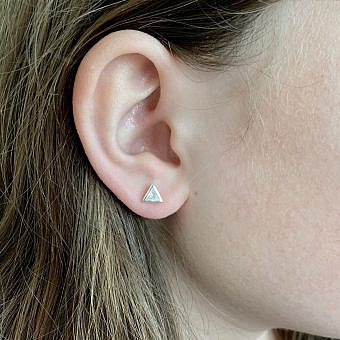 Alternative view of 6mm Pyramid Triangle Clear CZ Crystals Studs Earrings Sterling Silver .925