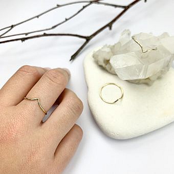 Chevron Stacking Ring 14kt Gold Filled Size 6