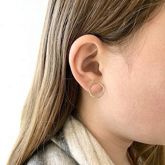 Alternative view of 15mm Infinity Circle Studs Earrings 14kt Gold Filled