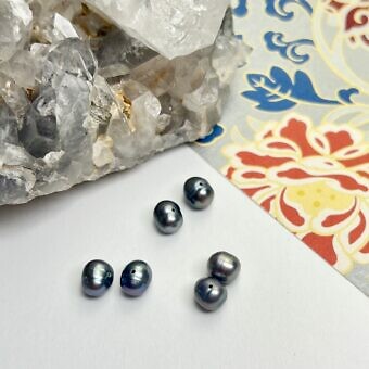 freshwater peacock paired pearls