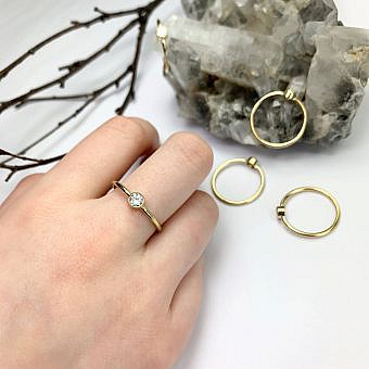 4mm Solitaire CZ Crystal Stacking Ring 14kt Gold Filled Size 5