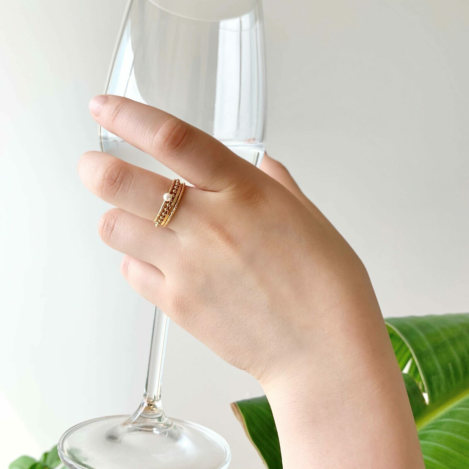 Hammered Stacking Ring 14kt Gold Filled Size 7 - Image 4