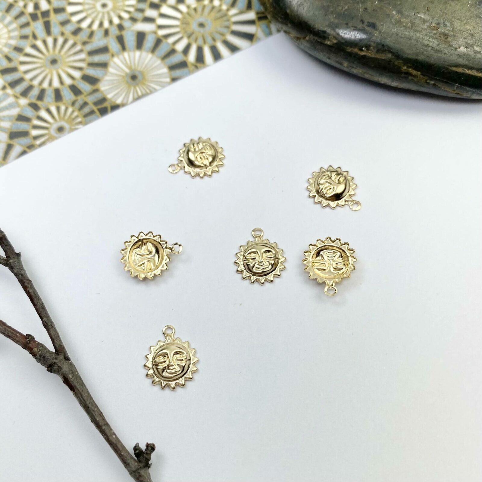 Smiling Sun 14kt Gold Filled - Pendants Charms