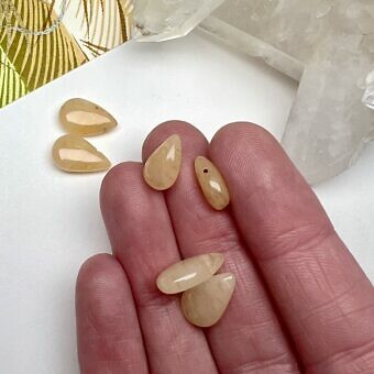 Alternative view of 10x8mm Irregular Smooth Teardrop Pear Dyed Peach Jade Paired Beads