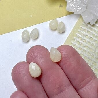 Alternative view of 8x5mm Faceted Briolette Teardrop Dyed Yellow Jade Paired Beads