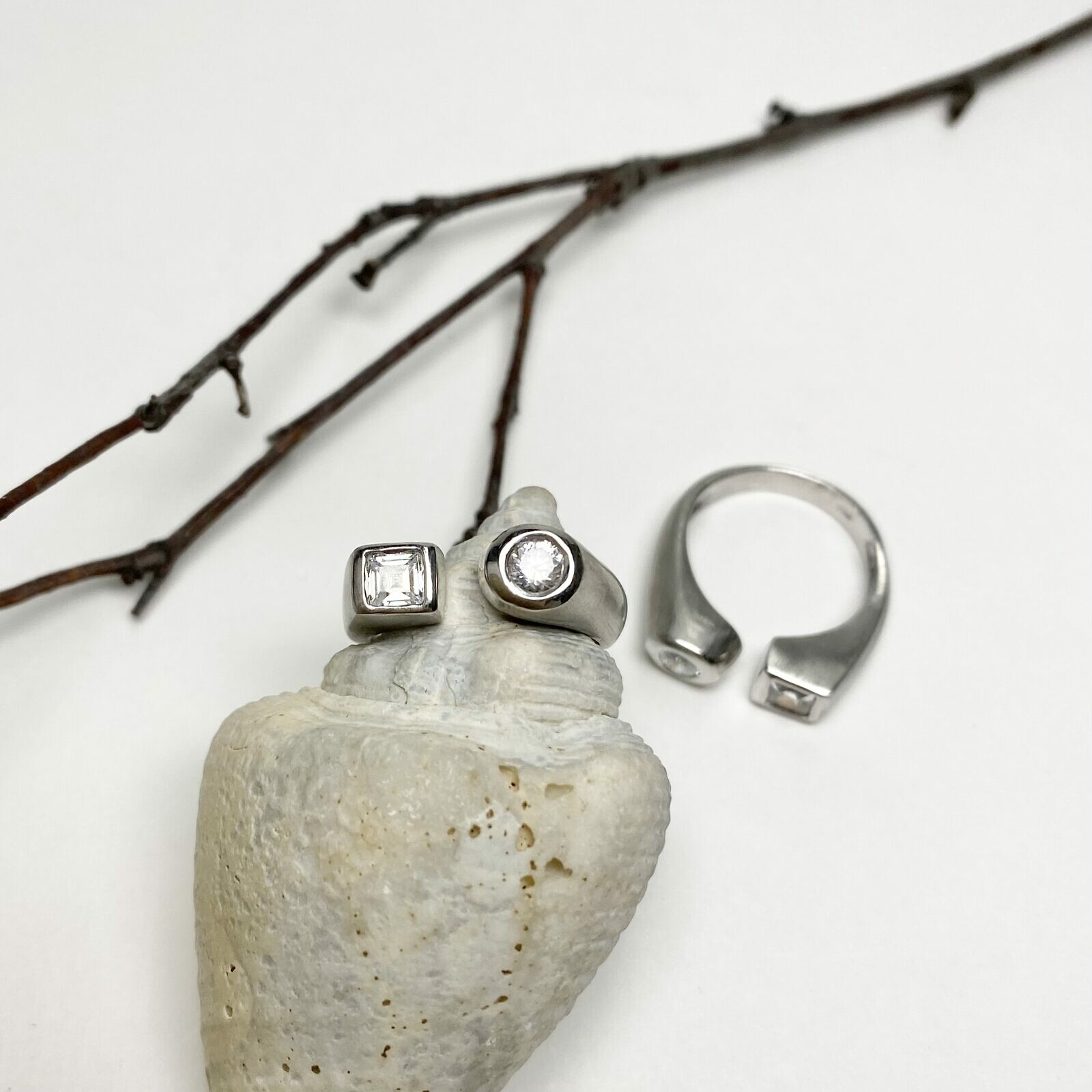 Adjustable Duo Rings Round and Square Stone Brushed Rhodium Plated Sterling Silver .925 - Image 3