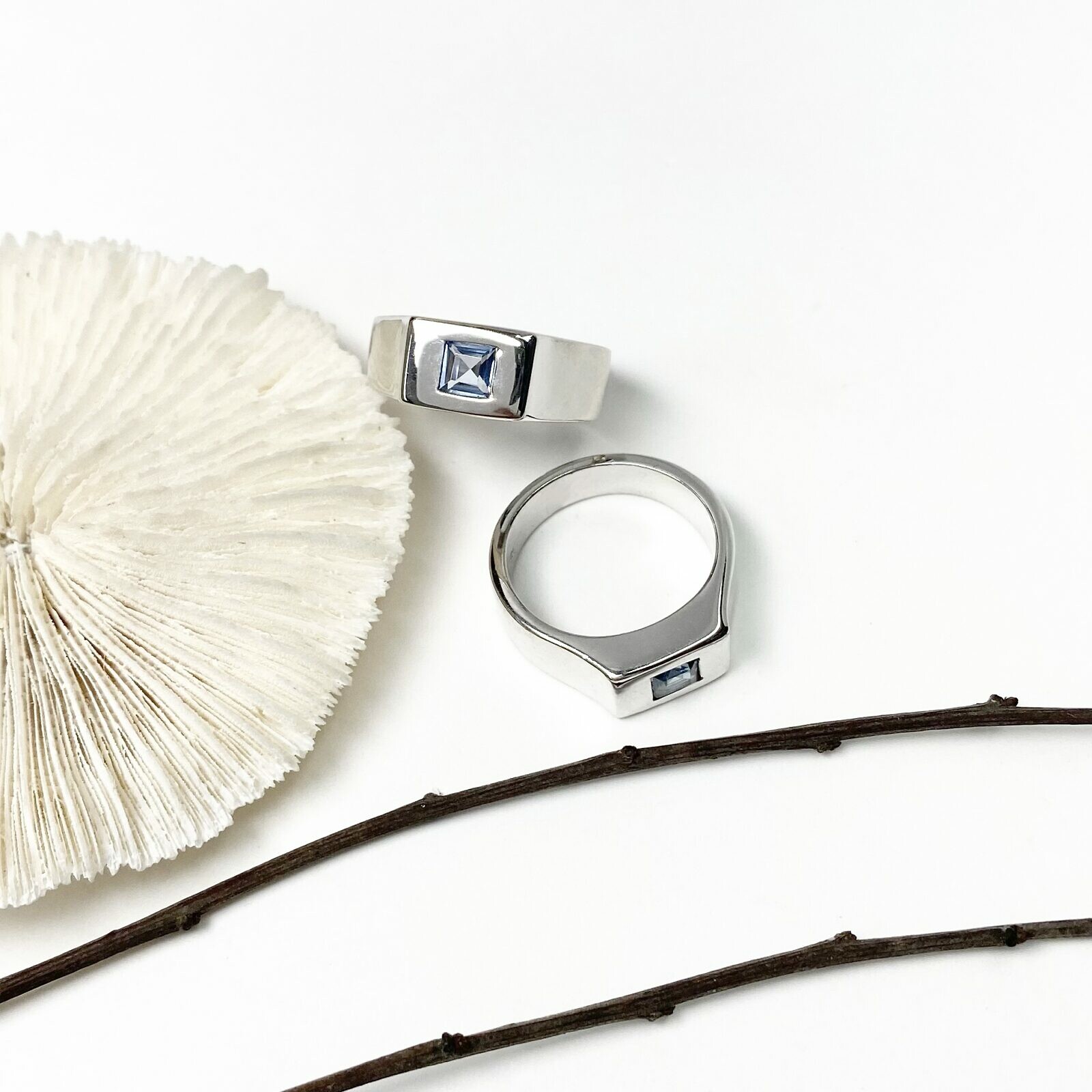 The Block Rings with Square Stone Shiny Rhodium Plated Sterling Silver .925 - Image 3