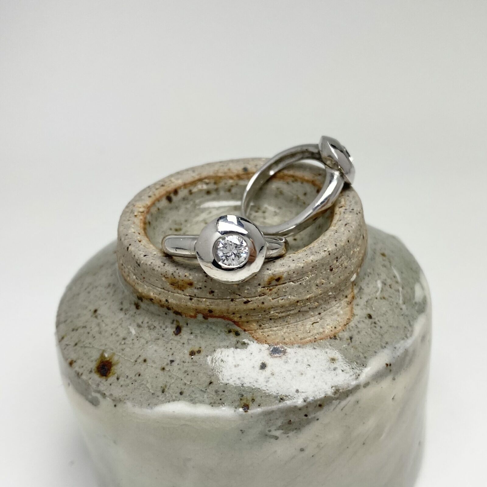 Pebble Rings with Round Stone Brushed Rhodium Plated Sterling Silver .925 - Image 5