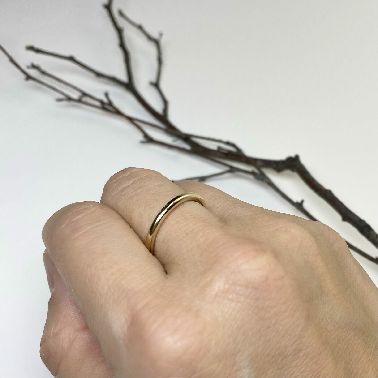 2mm Thick Smooth Band Stacking Ring 14kt Gold Filled Size 5 - Image 3