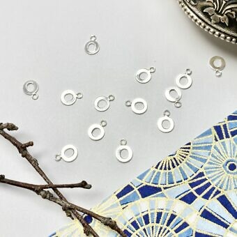 Letter O Initials Cut-Out Disc Sterling Silver .925 - Pendants Charms