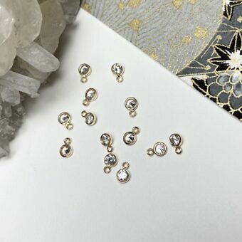 3mm gold crystal charm