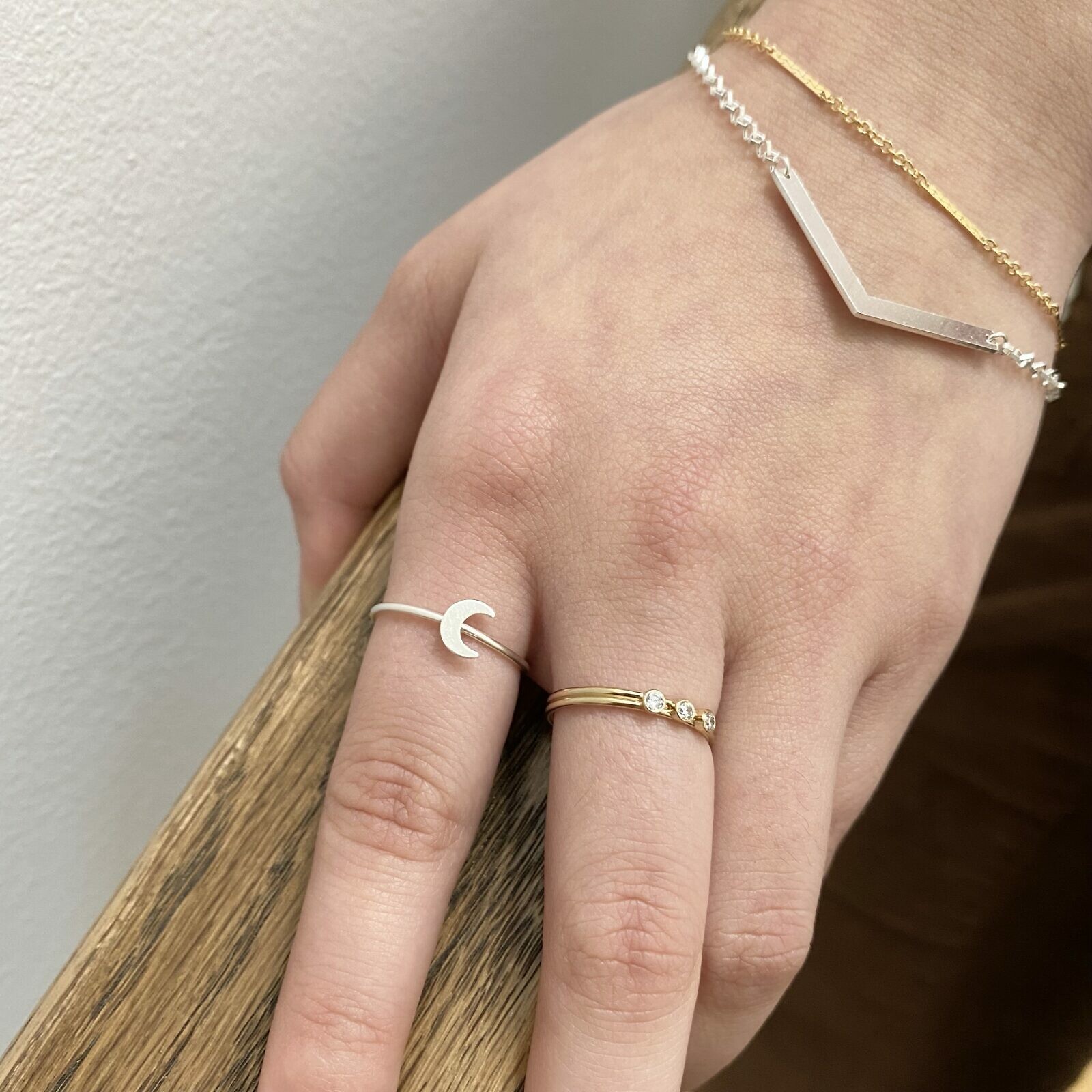Smooth Crescent Moon Stacking Ring Sterling Silver .925 Size 7 - Image 2