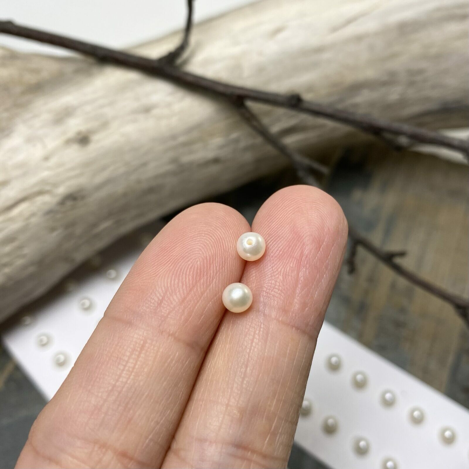 4x4.5mm Natural White Potato Freshwater Pearls Paired Beads - Image 2