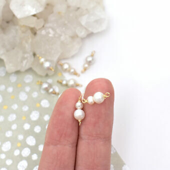 Alternative view of 10kt Solid Gold Baby and Mama Double Natural White Freshwater Pearls Connector/Charm/Pendant