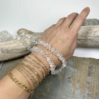 q0mo-5-5x7-5mm-clear-double-terminated-herkimer-diamond-quartz-beads-hand-scaled.j