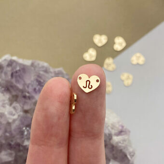 fok6g-leo-heart-disc-zodiac-14kt-gold-filled-connector-pendant-charm-hand