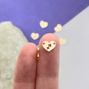 fol0g-sagittarius-heart-disc-zodiac-14kt-gold-filled-connector-pendant-charm-hand
