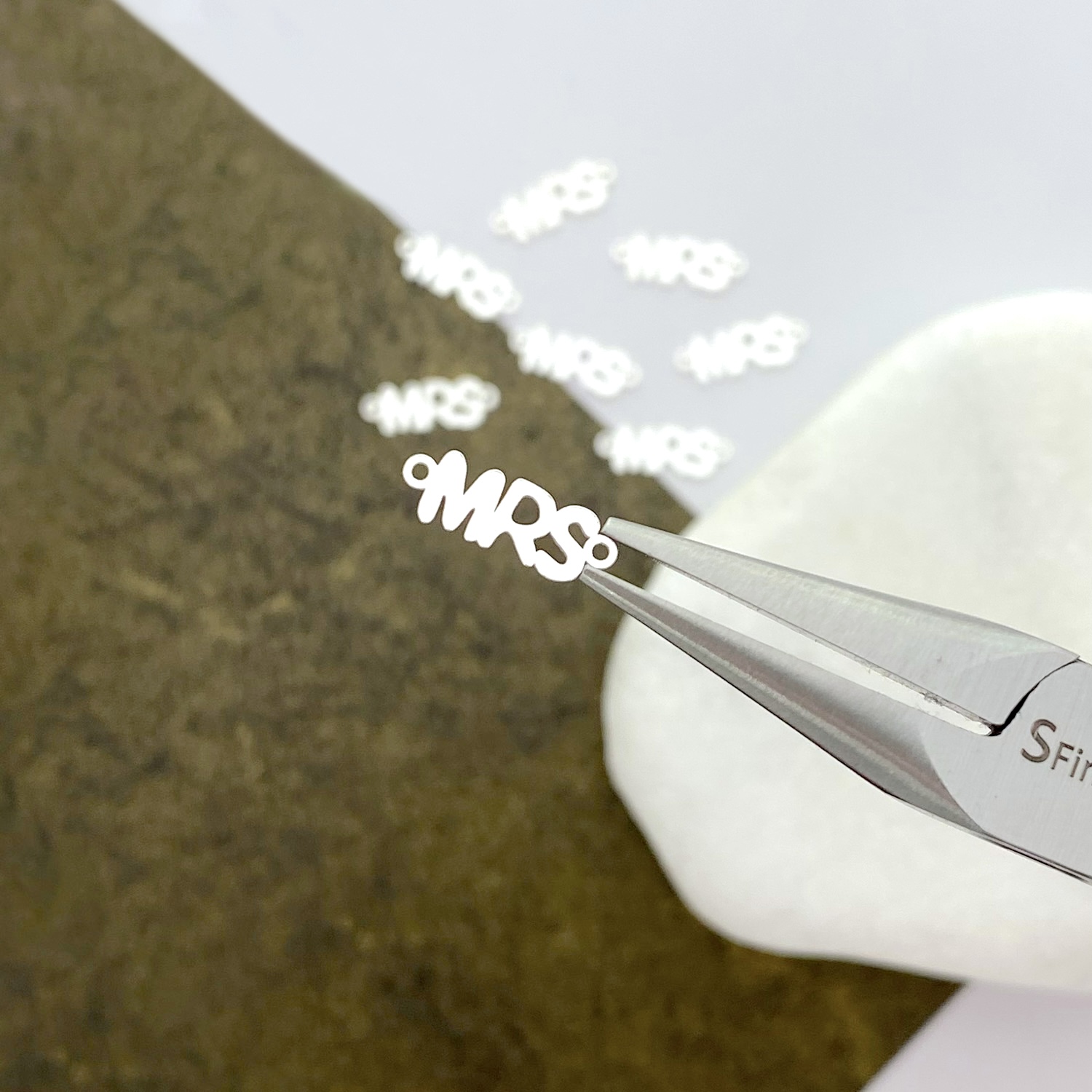 fon1s-mrs-script-sterling-silver-925-connector-pendant-charm-pliers