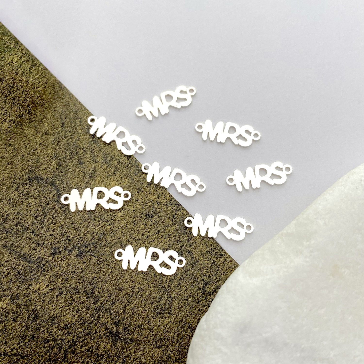 fon1s-mrs-script-sterling-silver-925-connector-pendant-charm