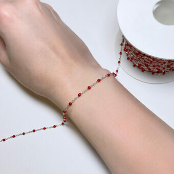 cy29s-dark-translucent-red-enamel-cable-flat-chain-by-the-meter-sterling-silver-925-january-hand