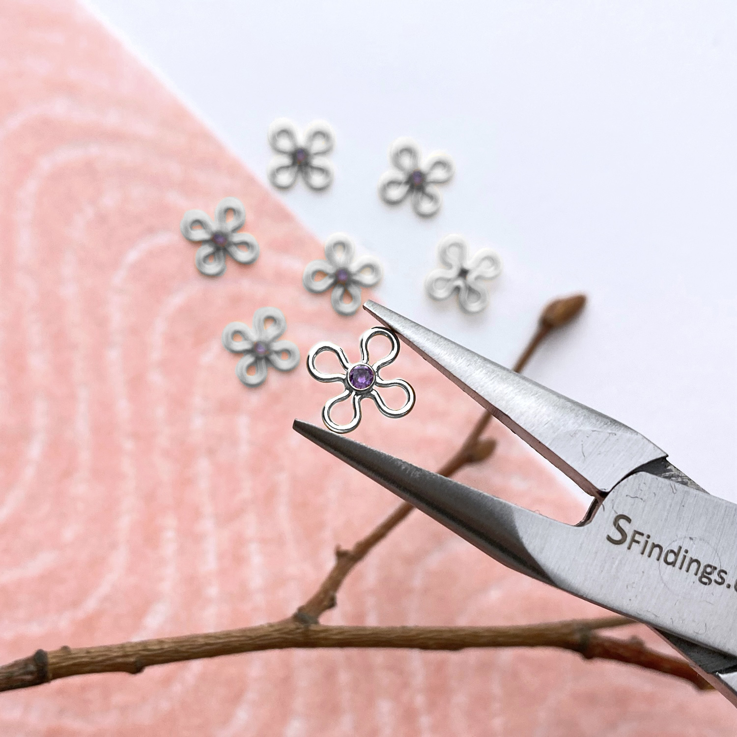 fof8s-2mm-amethyst-round-bezel-set-cz-crystal-70s-flower-bubble-sterling-silver-925-charm-pendant-connector-february-pliers_1