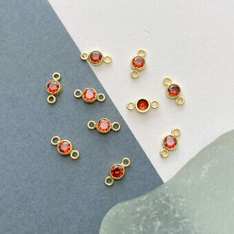 fov2g-3mm-dark-red-round-bezel-set-cz-crystal-14kt-gold-filled-birthstones-connector-pendant-charm-january