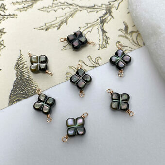 fobbo-rgf-8mm-black-clover-mother-of-pearl-in-14kt-rose-gold-filled-connectors-pendants-charms