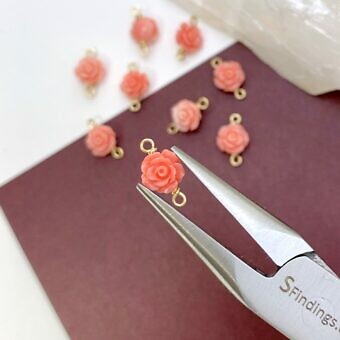 fobdg-molded-pink-rose-mother-of-pearl-in-14kt-gold-filled-connectors-pendants-charms-pliers