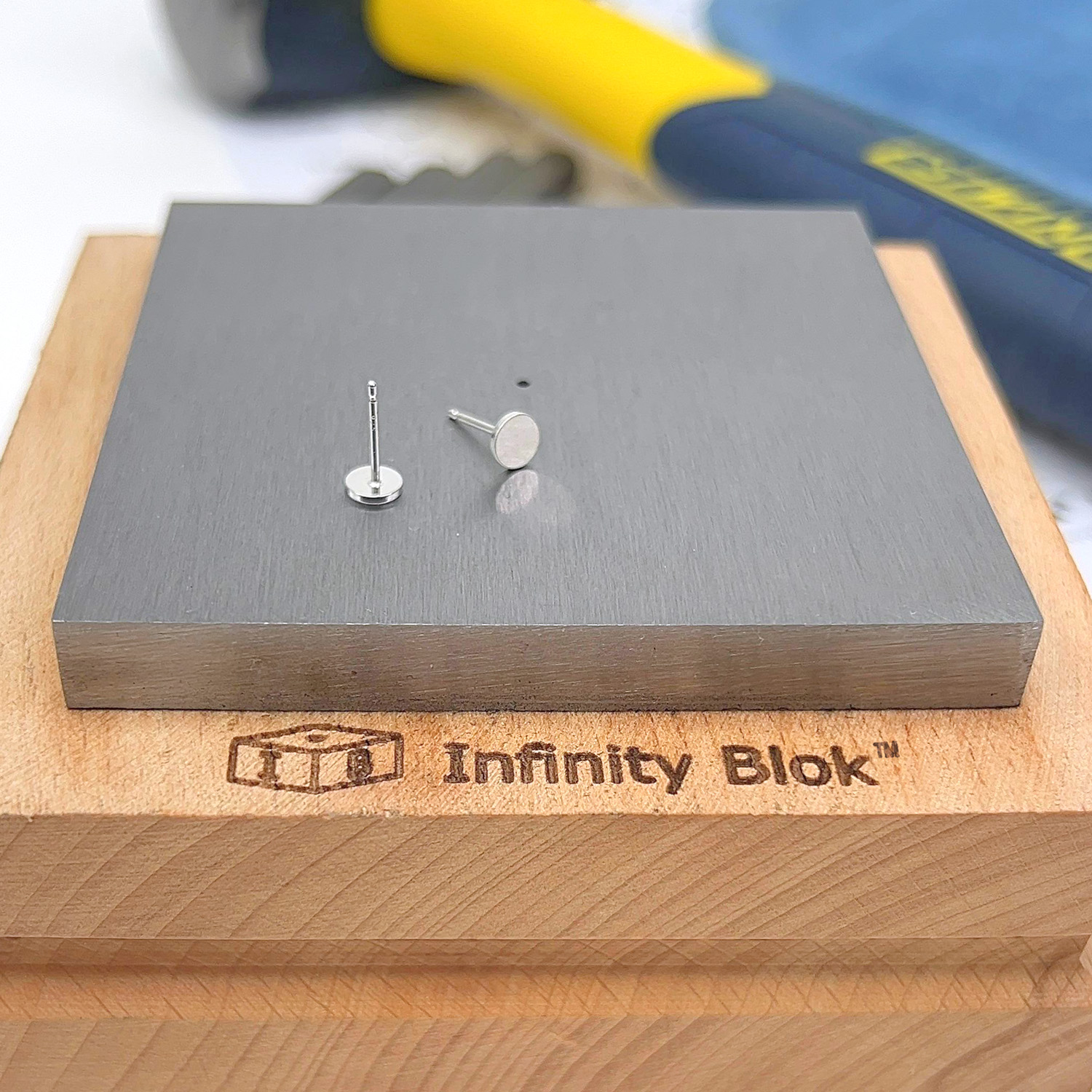 infinity block earrings 2
