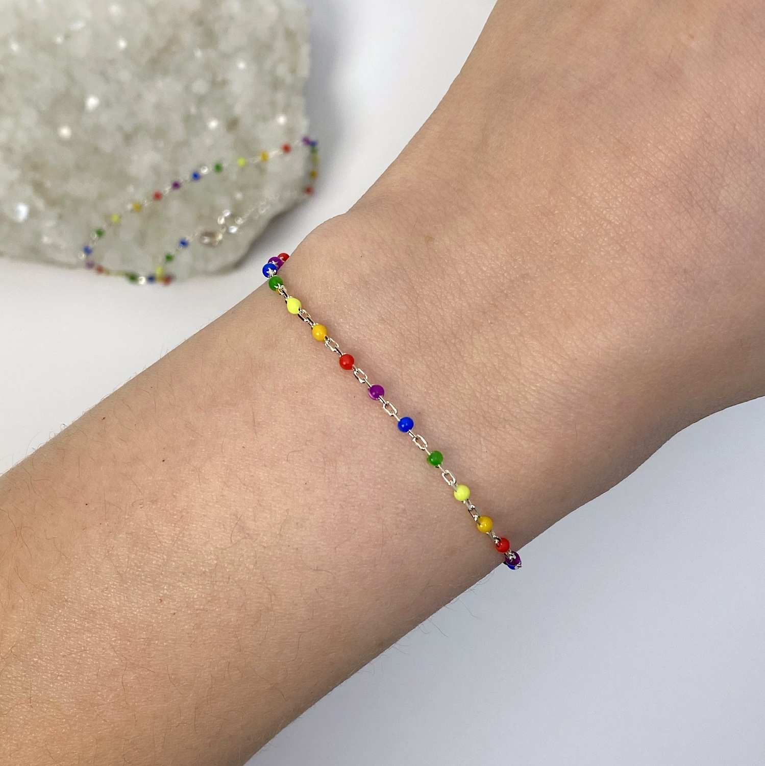 bf30s-6-5-rainbow-enamel-cable-chain-bracelet-with-1-extender-sterling-silver-925-hand