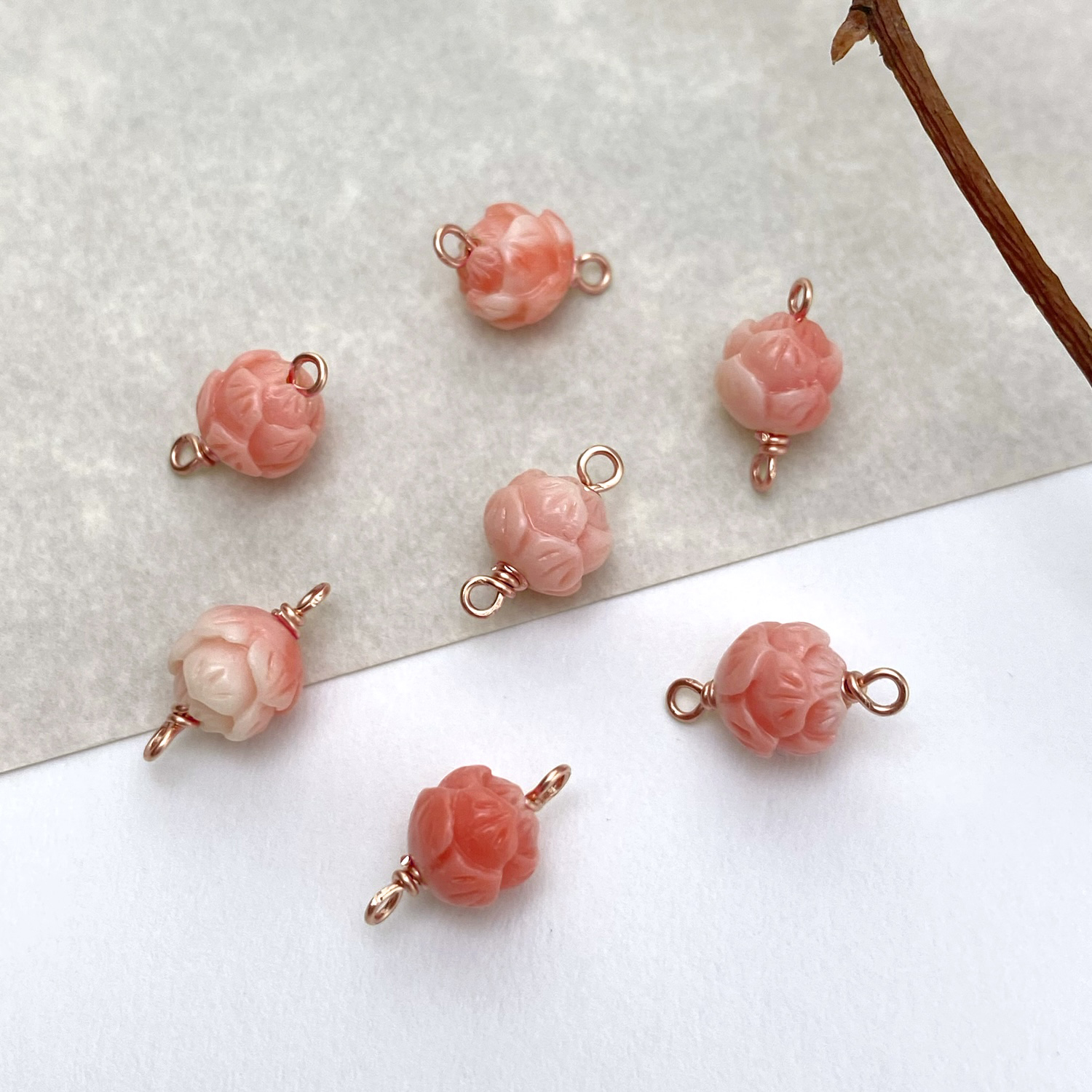 fobfo-rgf-molded-pink-lotus-mother-of-pearl-in-14kt-rose-gold-filled-pendants-charms