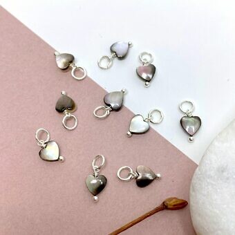 fhm1s-6mm-black-heart-mother-of-pearl-in-sterling-silver-925-pendants-charms