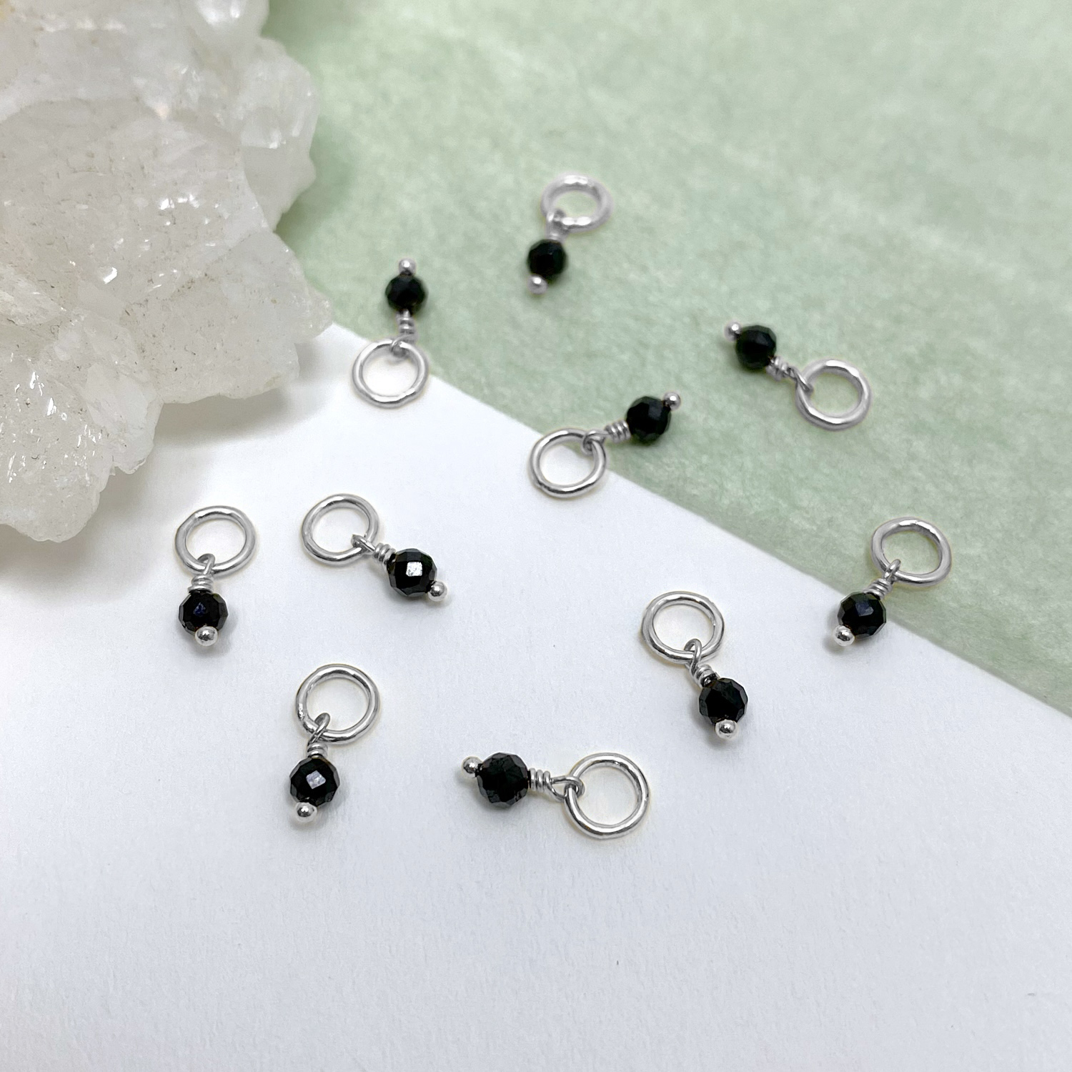 md47s-black-spinel-mini-drop-sterling-silver-925-charm-pendant