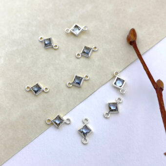foa02s-3mm-aqua-blue-diamond-bezel-set-cz-crystal-sterling-silver-925-birthstones-connector-pendant-charm-march