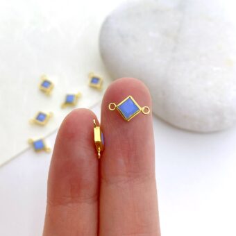 foa31g-4mm-blue-rainbow-fire-opal-synthetic-diamond-bezel-set-14kt-gold-filled-connector-pendant-charm-hand