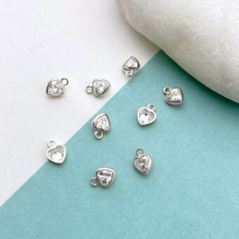fhq1s-4mm-crystal-clear-heart-bezel-set-cz-crystal-sterling-silver-925-birthstones-pendants-charms-april