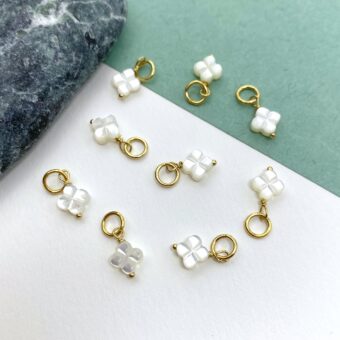 fhr3g-6mm-white-clover-flower-mother-of-pearl-in-14kt-gold-filled-pendants-charms