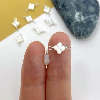 foa95s-6mm-white-clover-flower-mother-of-pearl-in-sterling-silver-925-connectors-pendants-charms-hand