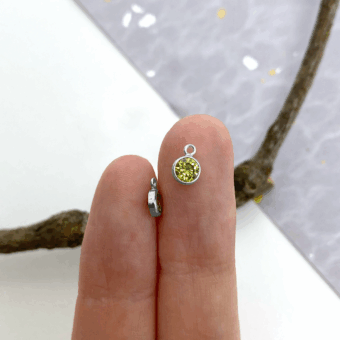 Alternative view of 4mm Light Green Round Bezel Set CZ Crystal Sterling Silver .925 Birthstones - Pendants Charms (August)